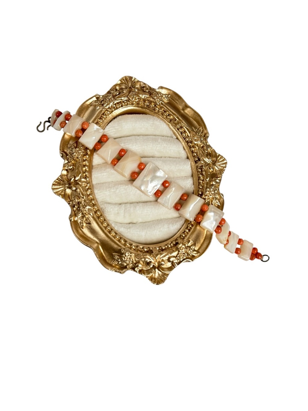 vintage mother-of-pearl and coral beaded bracelet size 6.75 hook clasp